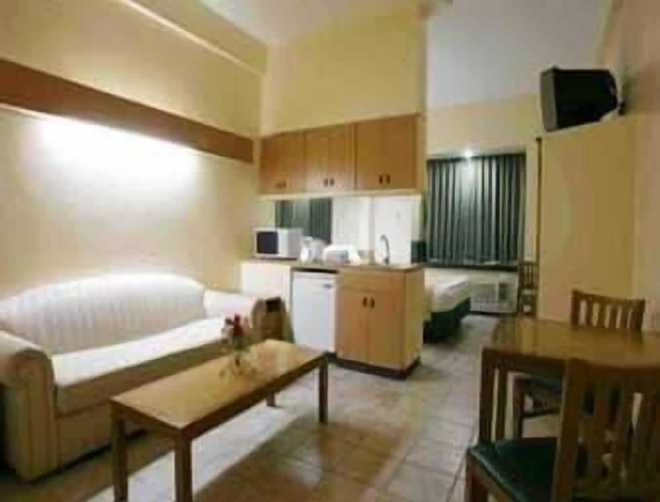 Microtel By Wyndham Tarlac Ruang foto